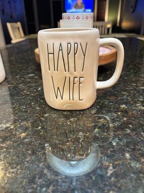 Happy Wife Rae Dunn Mug